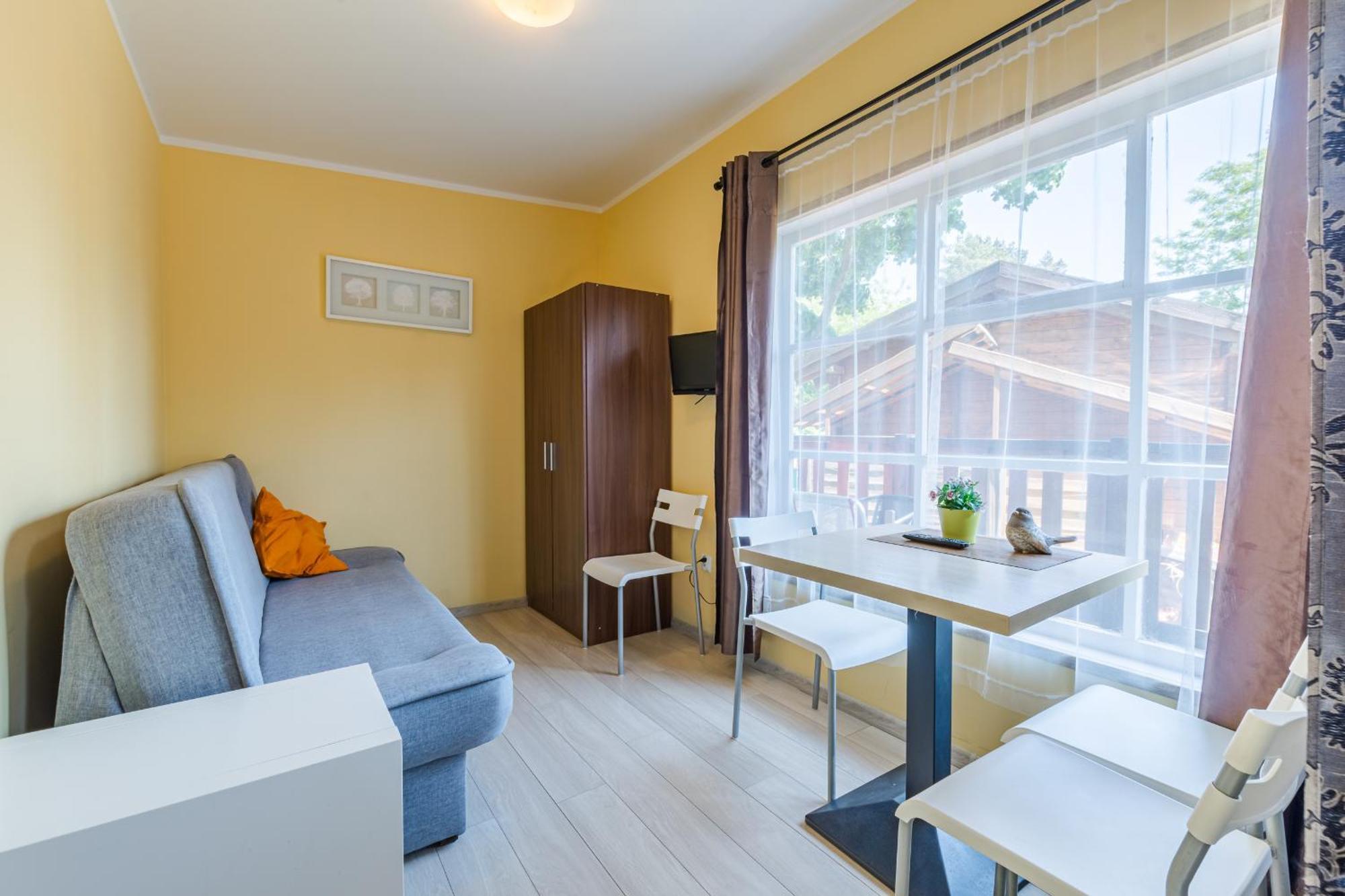 Zakatek Adeli Hotel Mikoszewo Buitenkant foto
